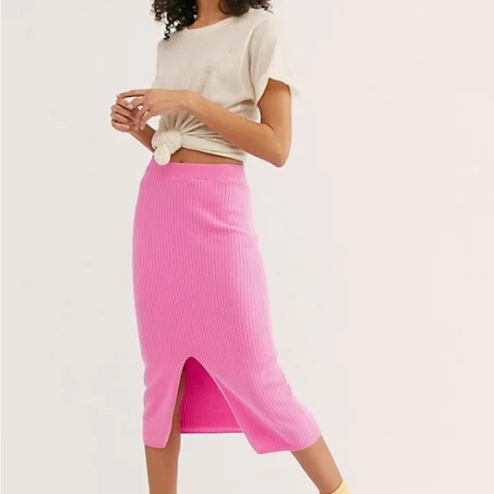 Free People Vibrant Pink Ribbed Knit Midi Skirt Size M - Picture 6 of 6